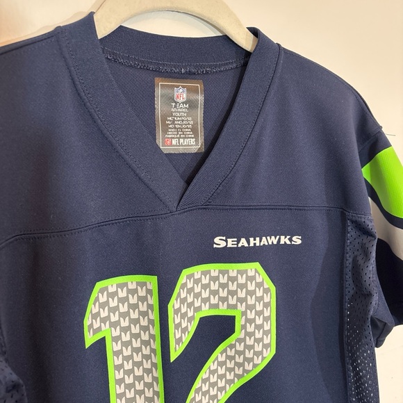 NFL Seattle Seahawks 12 Jersey - Picture 4 of 8